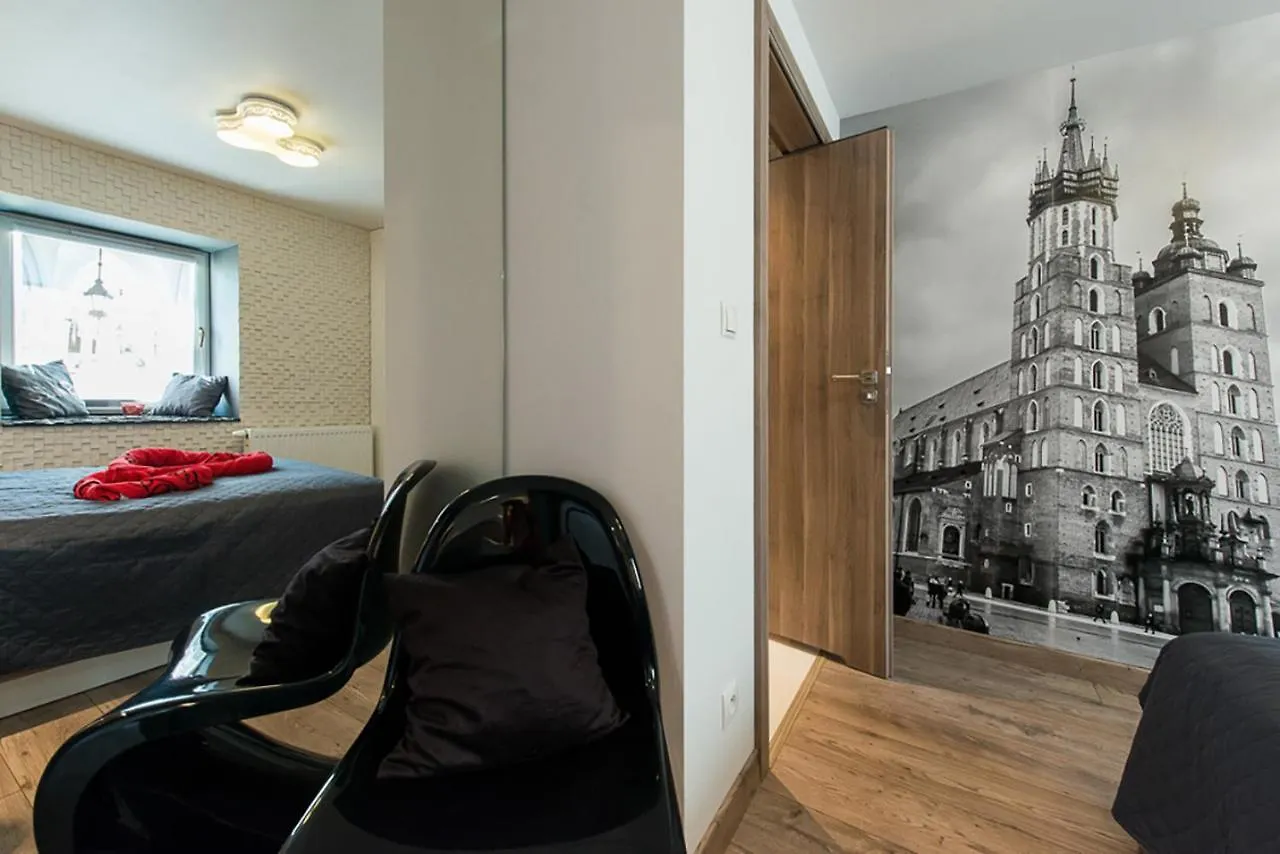 Cozy And Large 62 M2 Apartment With Air Conditioning, Old Town Krakau