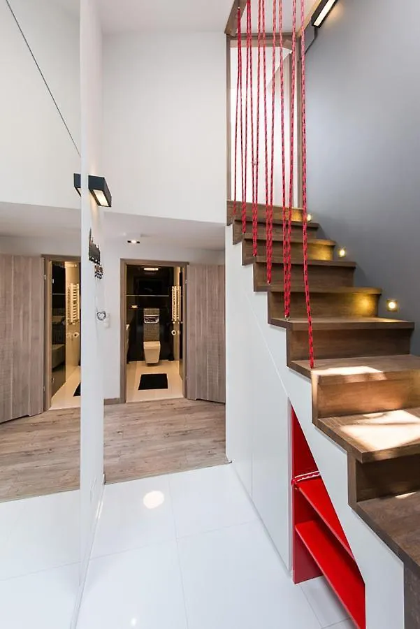 Cozy And Large 62 M2 Apartment With Air Conditioning, Old Town Krakow